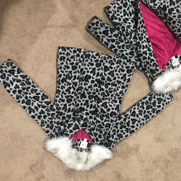 Girls leopard print coat - Picture 10 of 10